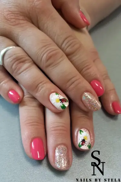 Stela Nails