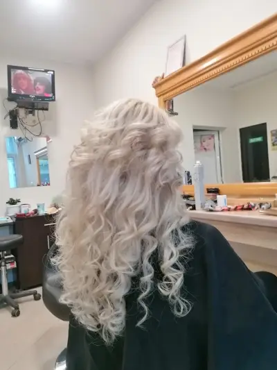 Фризьорски салон Viki Fashion
