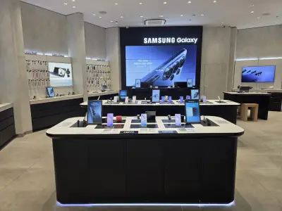 Samsung Experience Store - The Mall