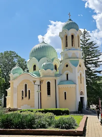 Храм ”Св. Иван Рилски”