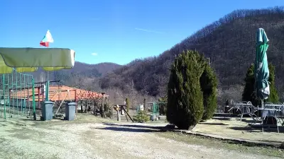 Къща за гости, Конна база и Моабетница Алфа-Даниел