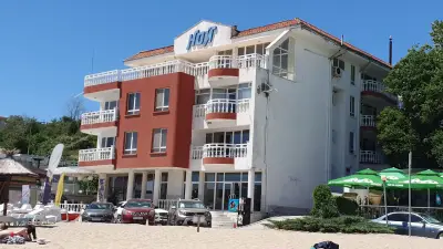 Hotel Noy