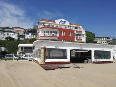 Hotel Noy