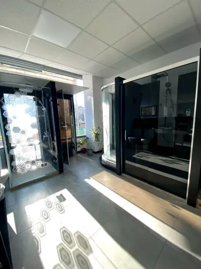 Glass Box