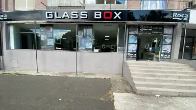 Glass Box