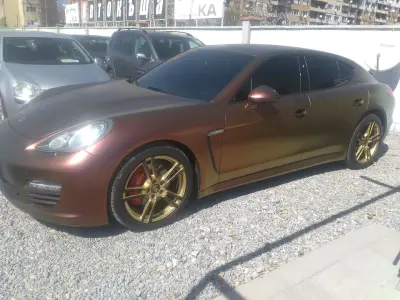 Автокъща „Ауто Ка”