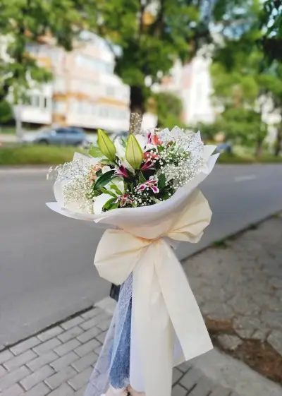 Доставка на цветя Варна Mirenaflowers