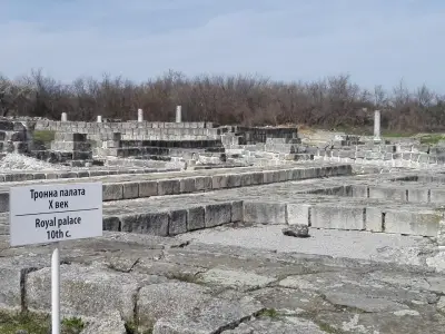 Кръглата (златната) църква, град Велики Преслав