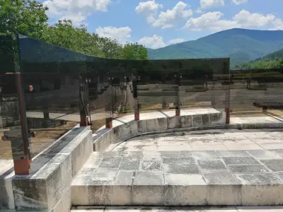 Кръглата (златната) църква, град Велики Преслав