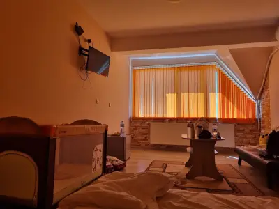 Семеен Хотел Дани