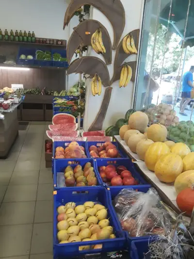 Дая Фрут