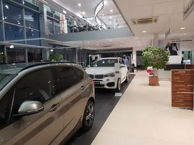 М Кар Варна