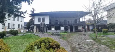 Народно читалище „Наука – 1870“