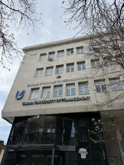 Висше училище по мениджмънт
