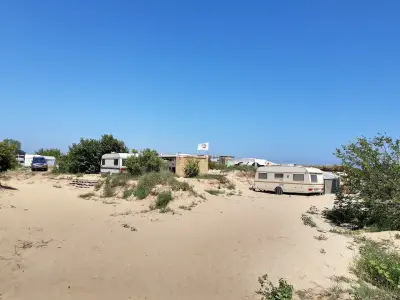 Offshore Camp