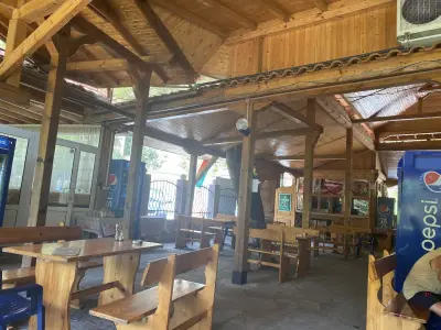 Restaurant Tunnel 2