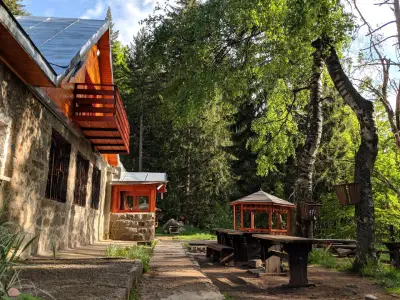 Хижа „Планинец“