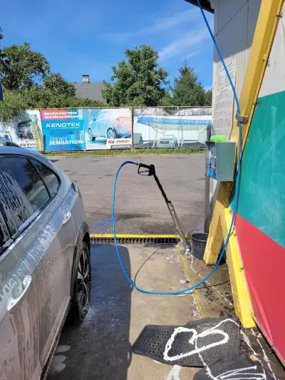 Автокозметичен Център Paradise