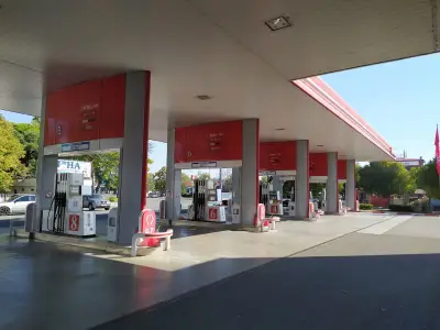 LUKOIL F 557