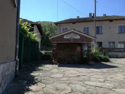 Хотел Гостоприемница Чипровци