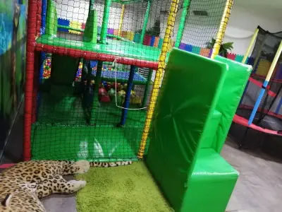 Abracadabra Детски Парти Център