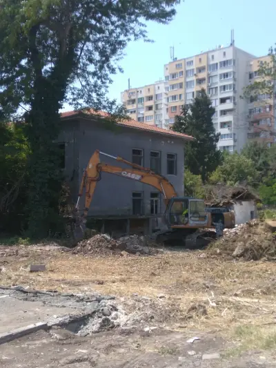 Комплексен онкологичен център-Бургас ЕООД,8001 Бургас