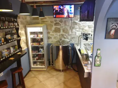 Beer Bar & Shop Hashtag Sedem