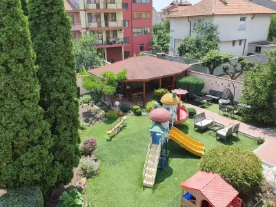Family Hotel Kedara