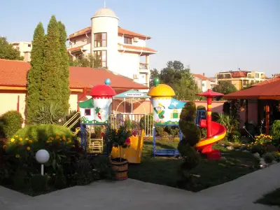 Family Hotel Kedara