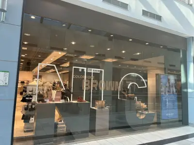 HUMANIC I The Mall