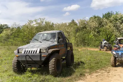 HillView Veliko Tarnovo - Off-road tours, city tours and rentals
