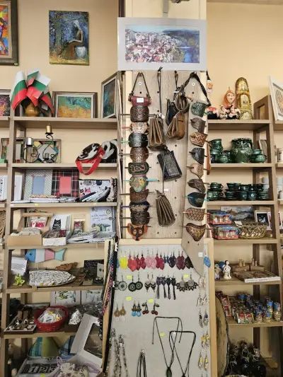 HAPPY POTTER ceramics and souvenirs
