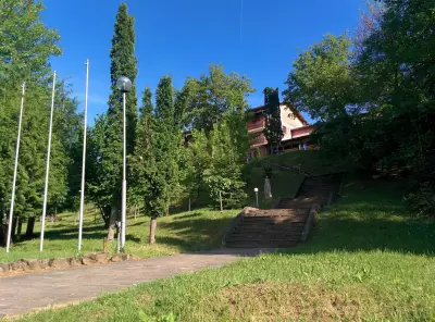 Хотел Момина Крепост