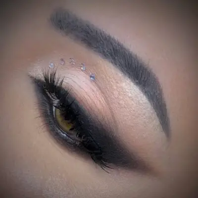 Iv's make-up studio