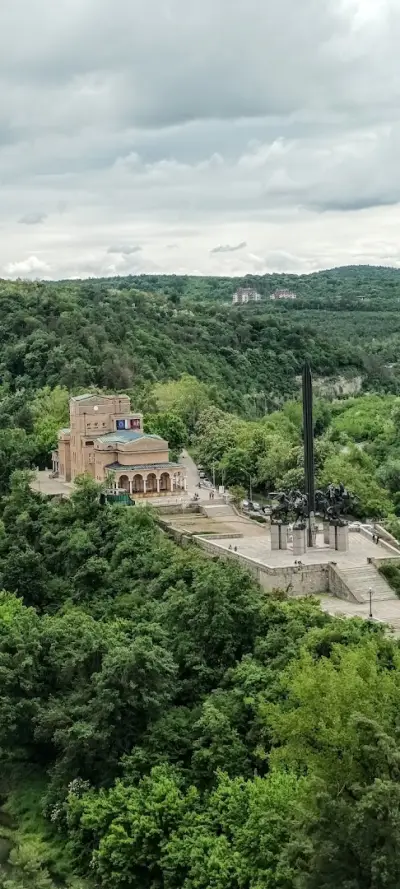 Явлена, офис Велико Търново