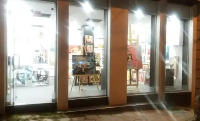 RED Gallery