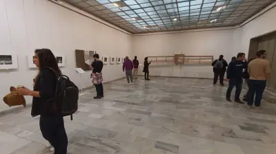Изложбени зали "Рафаел Михайлов"
