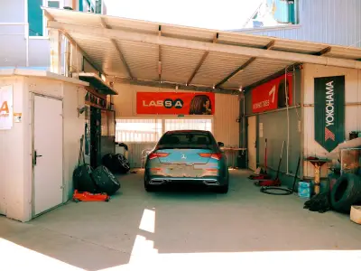 Венас ЕООД - монтаж и продажба на гуми - Гумаджийница/ Venas ltd. - tyre shop(store)