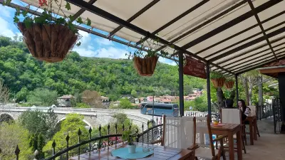 CAFE TRAPEZITSA