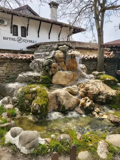 Хотел Извора 2