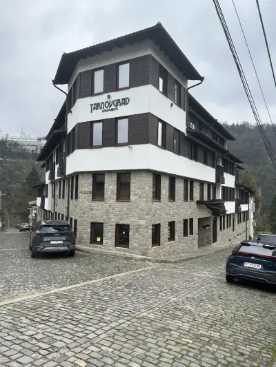 Tarnovgrad Apartments