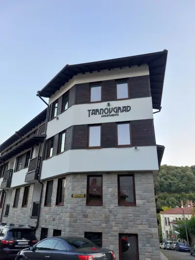 Tarnovgrad Apartments