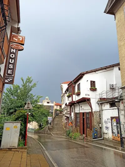 хотел Лъки