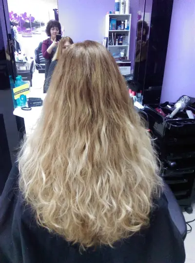 КРАСИ HAIR SALON & XRISI NAILS DESIGN