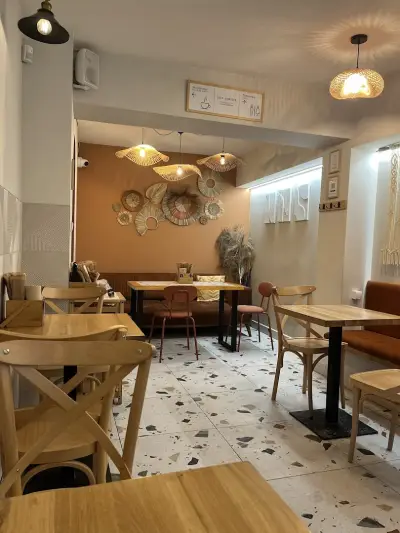 ВкусотéриЯ | cafe & burgers