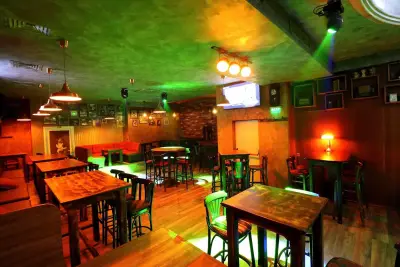 Sammy's Bar