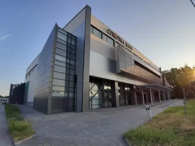 Спортна зала на ПУ