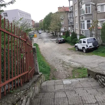 Основно училище „Никола Й. Вапцаров“