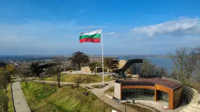 Свищов