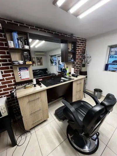 Whiskey Barbershop